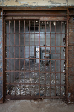 Detail of an abandoned prison cell at Old Joliet Prison
