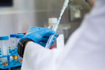 cell culture laboratory