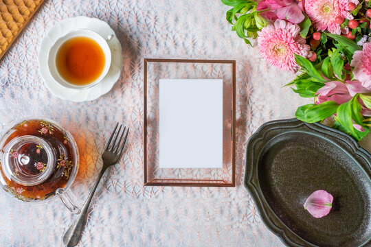紅茶とピンクの花束_メッセージカード