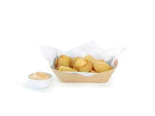 Potato chips and dip sauce