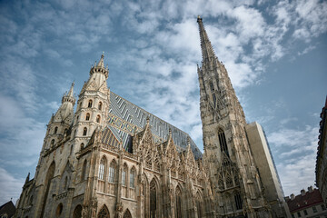 Fototapeta premium Low-angle view of Saint Stephan's cathedral located in Vienna, Austria