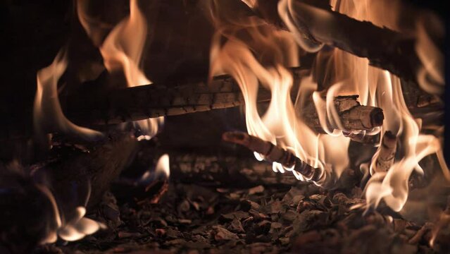 fuoco fiamma ardente