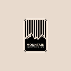 Obraz premium mountain vintage logo vector, adventure logo inspiration