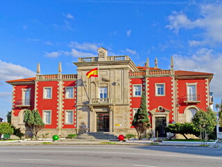 Fototapeta premium Building of the 'Delegación de Defensa' in the city of Coruna