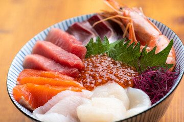 手作り海鮮丼