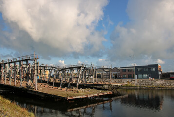 ancien chantier naval à l'abandon à Oostende en Belgique