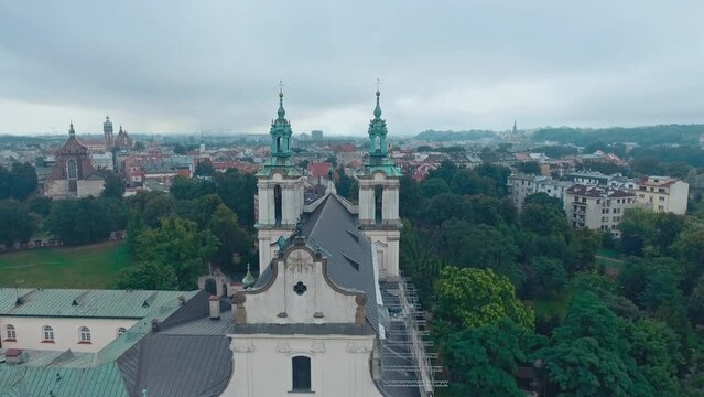 aerial view of Warsaw old town, historical centre of Warsaw at sunrise, flying above Warsaw royal castle, capital of Poland, tourism in Eastern Europe. High quality 4k footage