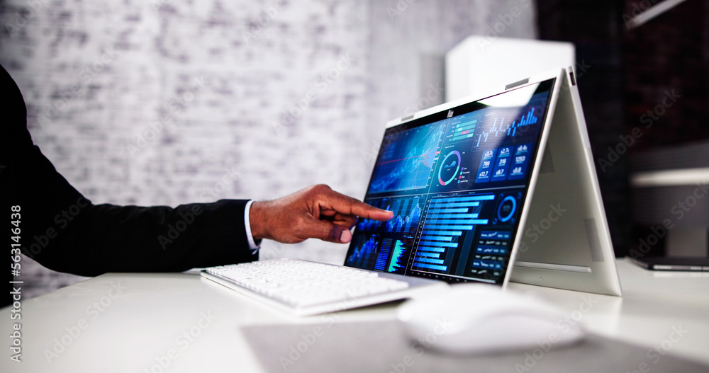 Poster Data Analyst Using Data Analytics KPI