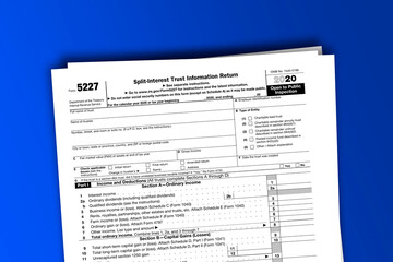 Obraz premium Form 5227 documentation published IRS USA 11.20.2020. American tax document on colored