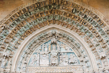 Obraz premium Detail of the main portico of the church of Santa Maria de la Real de Olite, Navarra.