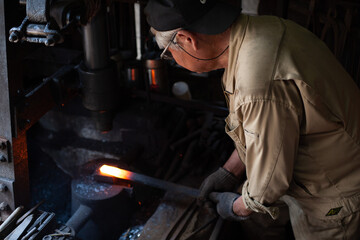 鍛冶職人 © Lemon