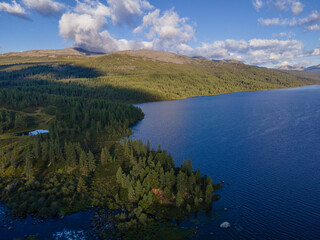 Fototapeta premium lake and mountains