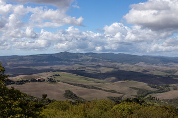 Panorama sulla campagna toscana nelle vicinanze di Volterra.