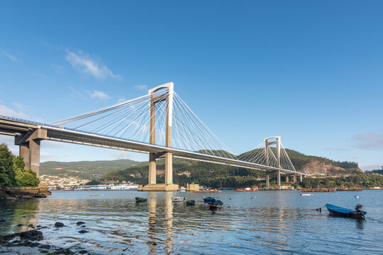 El puente de Rande visto desde Redondela (Galicia, Espa&ntilde;a)