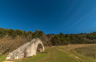 Passerelle des Vendangeurs à Ceyzériat, Revermont, France