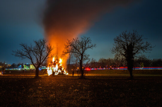 Epiphany fires of tradition in Friuli