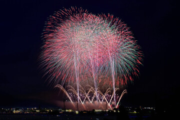 全国花火競技大会「スペシャルスターマイン」