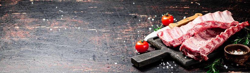 Fresh raw ribs on the table. 