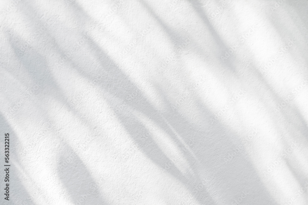 Poster light and shadow of leaf abstract grey background. natural shadows and sunshine diagonal refraction 