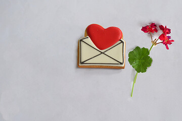 Gingerbread decorated for Valentine's Day.