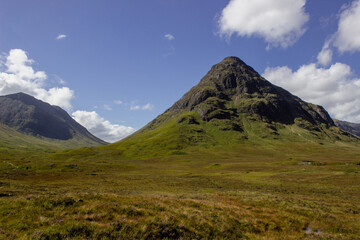 the mountain pass in Scotland