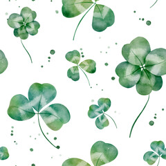 Seamless background with watercolor clover. Background for St. Patrick's Day. Summer clover leaf design. 