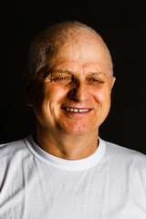 Obraz premium Elderly Man Smiling Face Expression Concept