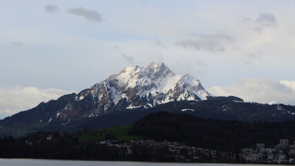 view of the mountains