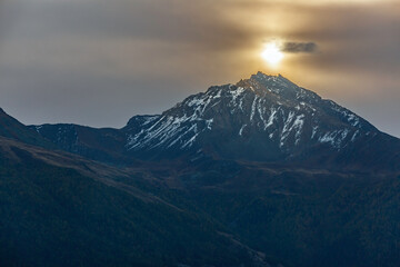 Fototapeta premium Sunrise in Swiss alps