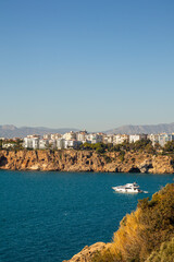 Fototapeta premium view of the sea and the city