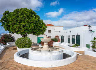 Häuser und Gassen in der Altstadt von Teguise, Lanzarote, Kanaren, Spanien