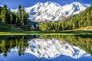 Foto auf Acrylglas Nanga Parbat Reflection of the Nanga Parbat at 8,126 meters well know as the Killer mountain in the Himalaya ragenge 