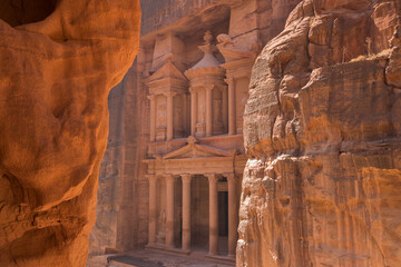 Petra, Jordan. A famous archaeological site in Jordan's south western desert. It dates back to approximately 300 BC containing many tombs and temples definitely worth visiting! - obrazy, fototapety, plakaty