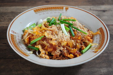 Thai Style Stir Fried Noodles with Shrimp, Pad Thai