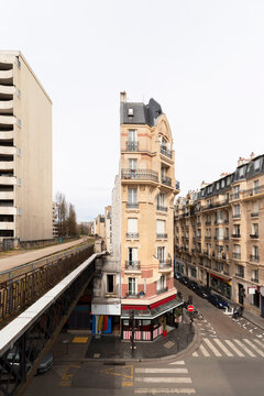 France, Ile-de-France, Paris, Streets surrounding apartment buildings