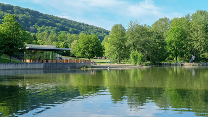 Obraz premium Echternacher See in Luxemburg im Sommer 