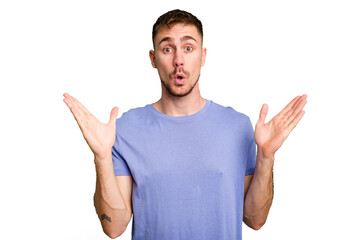 Naklejka premium Young caucasian man cut out isolated having an idea, inspiration concept.
