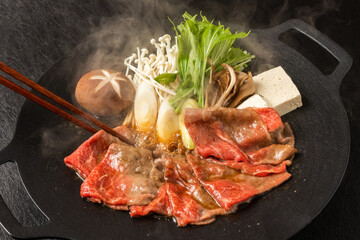 普通の和牛すきやき　Common sukiyaki Japanese foods