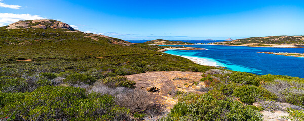 Fototapeta na wymiar panorama of paradise beach in cape le grand national park in western australia, unique beach with white sand and turquoise water surrounded by mighty hills