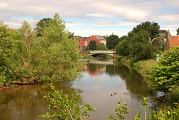 Fototapeta premium iron bridge over river Tyne, Haddington