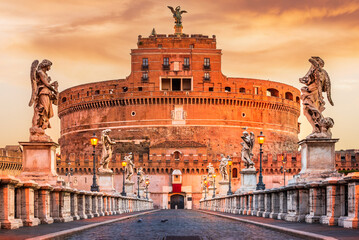 Obraz premium Rome, Italy. Ancient Castel Sant Angelo, Roman Empire landmark in Roma, Lazio. Sunset golden hour.