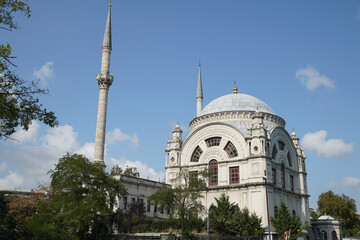 Fototapeta na wymiar Dolmabahce Bezmi Alem Valide Sultan Mosque in Istanbul, Turkiye