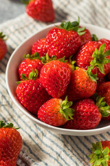 Raw Red Organic Sweet Strawberries