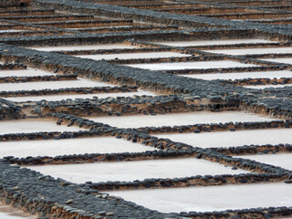 Eras of evaporation of the salt flats