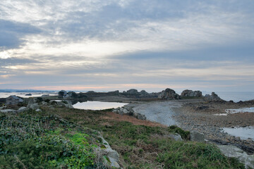 Paysage de mer à Plougrescant en Bretagne - France