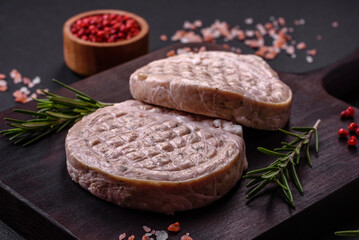 Raw meat balls with spices and herbs or crepinette