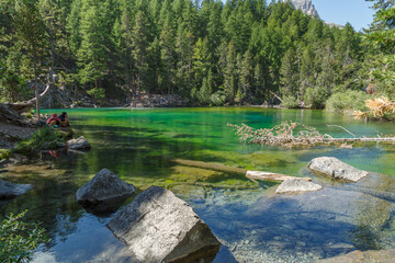 Lac Vert dans la vallée Étroite en été, Névache, Hautes-Alpes, France 