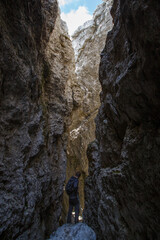 Grottes dans le massif des Bauges, Savoie, France en été