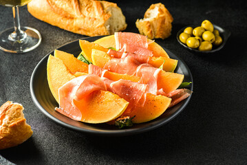 melon with parma and olives