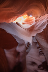 砂岩に囲まれた渓谷